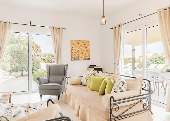 فيلة Thea أفانتو